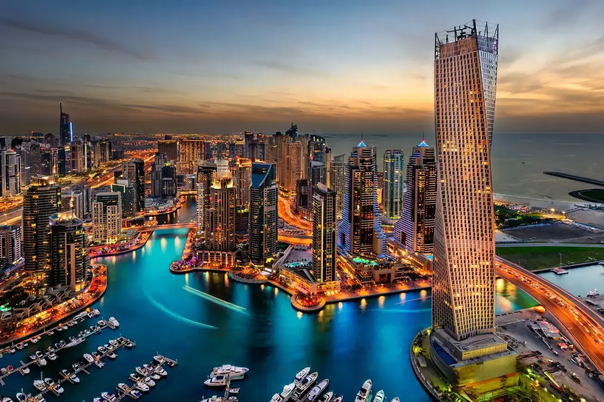 Coinfast headquarters Dubai Business Bay UAE VARA regulated